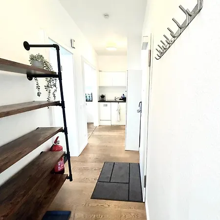Central Apartment For Up To 10 Guests Hamburg Exterior photo