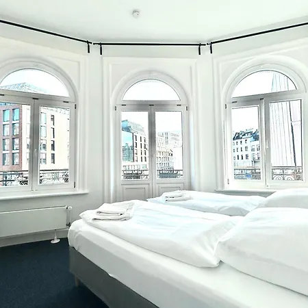 Central Apartment For Up To 10 Guests Hamburg Exterior photo